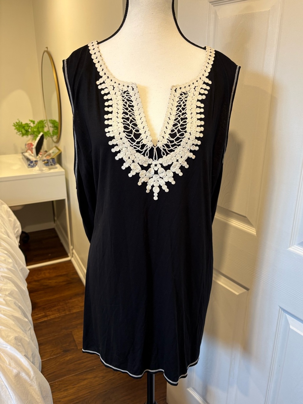 Max Studio NWT Black Crochet Lace Tunic Blouse 3X Plus Size